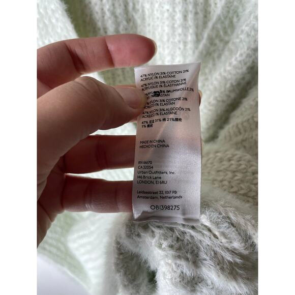 Urban Outfitters Kane Wrap Sweater Slouchy Chunky Knit Pale Mint Green XXXL 3X - Picture 4 of 5